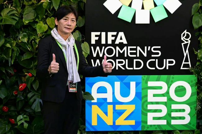 不过《全尤文》指出，菲利普斯本人更希望留在英超，他认为在熟悉的英超赛场上自己可以得到更多的出场机会，这也有利于菲利普斯在下半赛季恢复状态，参加明夏欧洲杯。